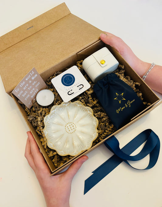 Mother’s Day Gift Box